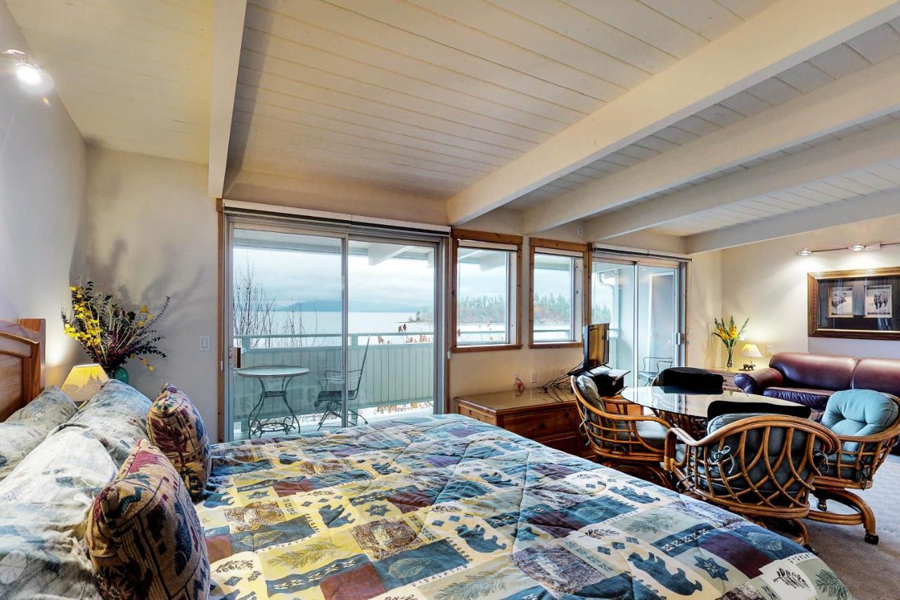 Many Springs Lakefront Condos Бигфорк Екстериор снимка